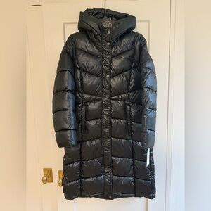Bernardo Shiny Black Puffer Jacket